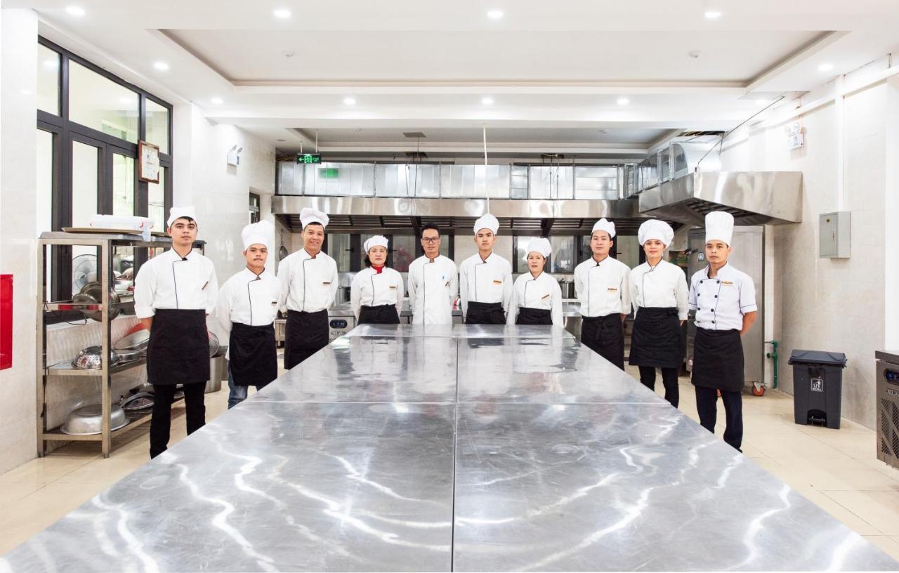 ホテル Khach San A1 ランソン市 エクステリア 写真