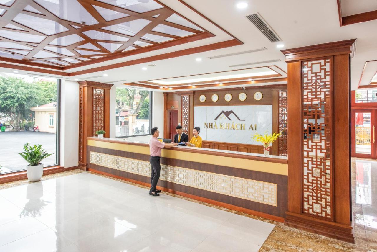 ホテル Khach San A1 ランソン市 エクステリア 写真